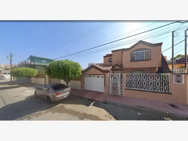 Casa en venta en Playas de Tijuana Sección Costa Azul, Tijuana — foto 2 de 11