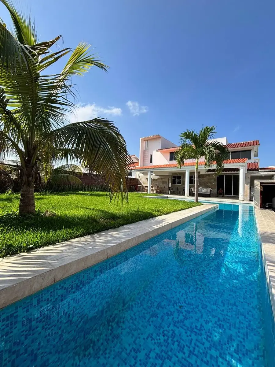 Casa en venta en El Sendero Residencial, Alvarado — foto 1 de 15