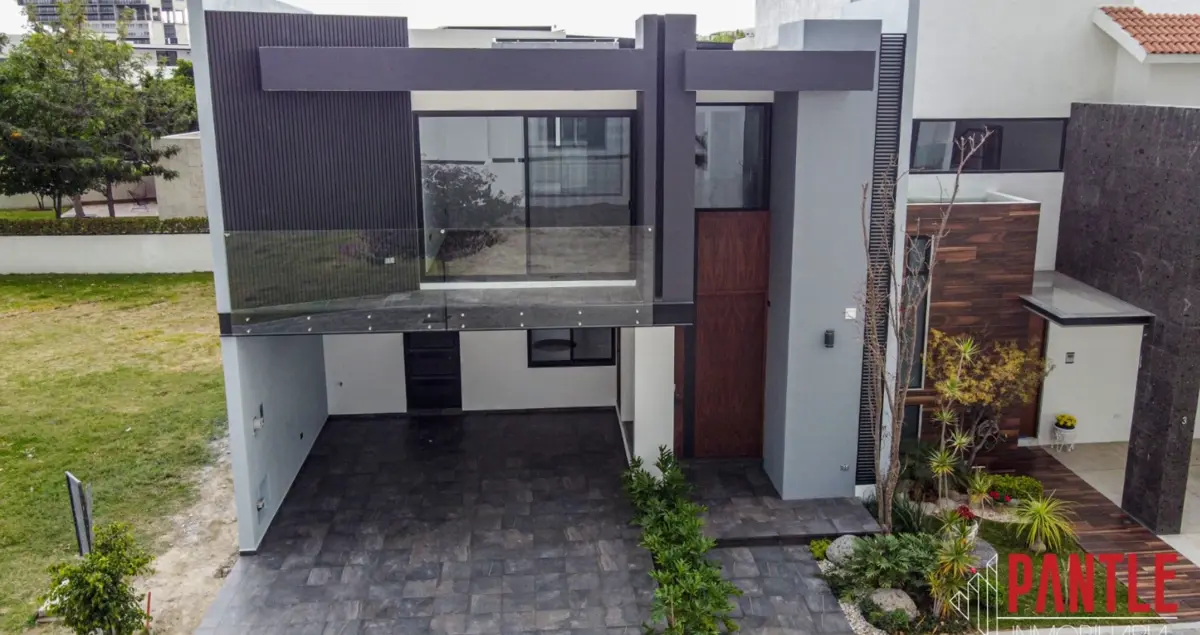 Casa en venta en Lomas de Angelópolis II, San Andrés Cholula — foto 1 de 10