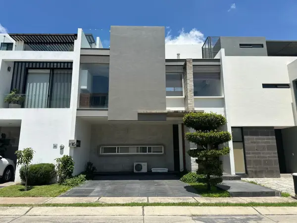 Casa en Santillana Parque Residencial, Zapopan, Jalisco