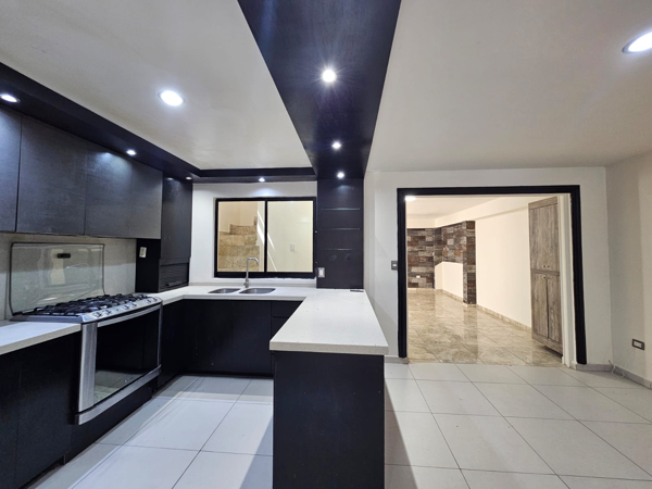Casa en venta en Monticello, García — foto 3 de 29