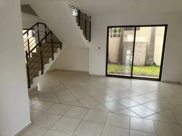 Casa en venta en Puerta Real, Corregidora — foto 2 de 23