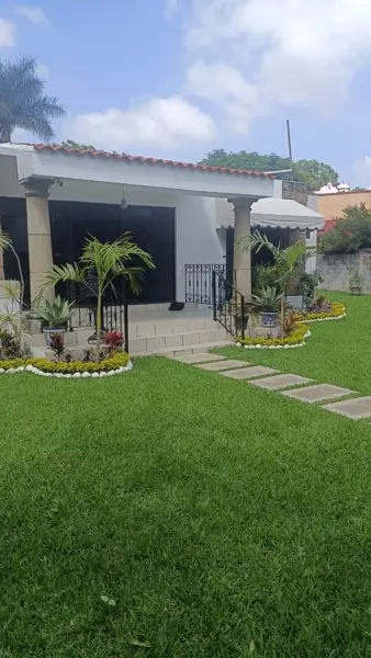 Casa en renta en Las Fincas, Jiutepec — foto 2 de 36