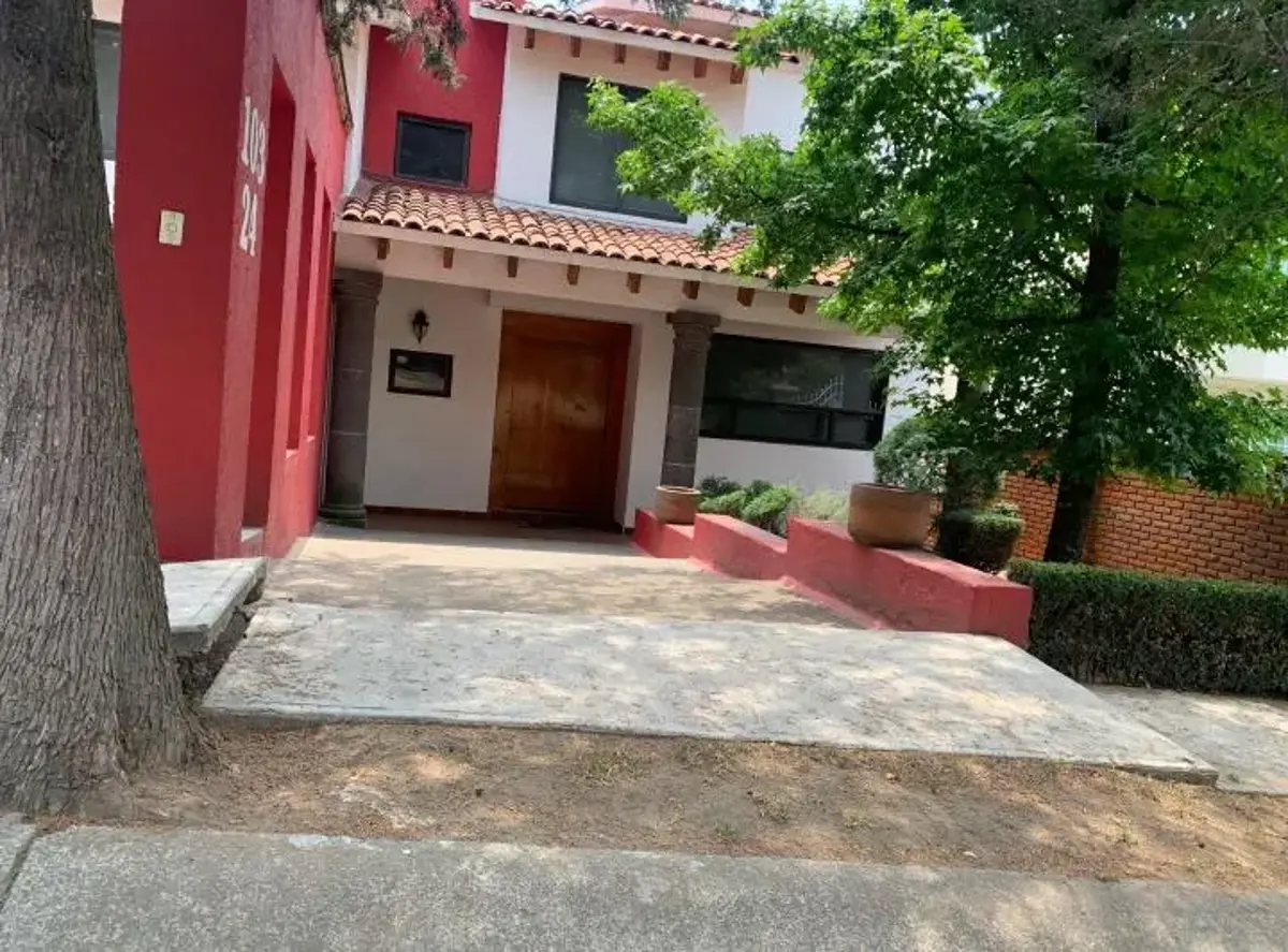 Casa en venta en Condado de Sayavedra, Atizapán de Zaragoza — foto 1 de 35