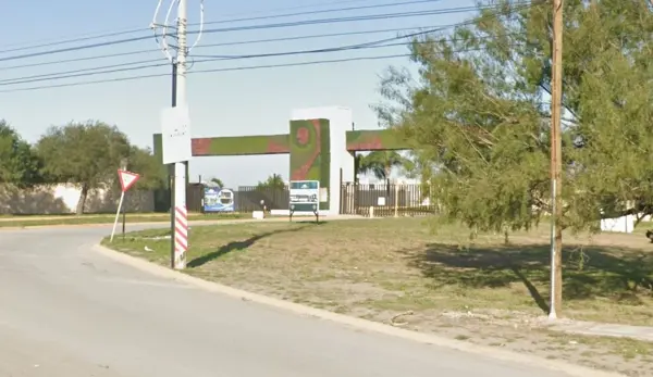 Casa en venta en Loma Bonita, Reynosa — foto 2 de 9