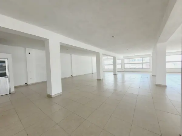 Edificio en venta en Urdiñola, Saltillo — foto 3 de 35