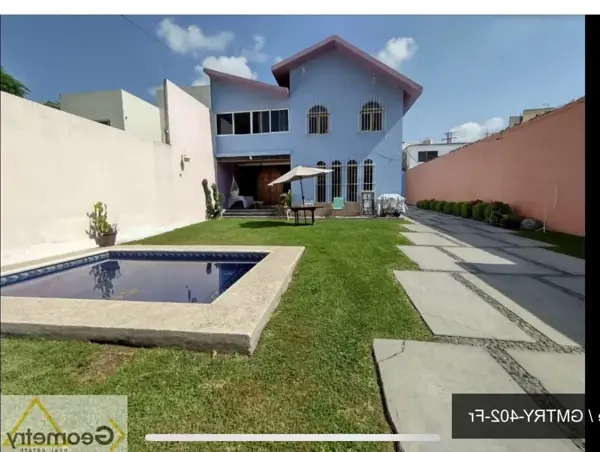 Casa en venta en Club de golf Tabachines, Cuernavaca, Morelos