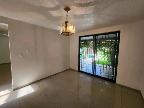 Casa en venta en Vista Hermosa, Cuernavaca — foto 2 de 14