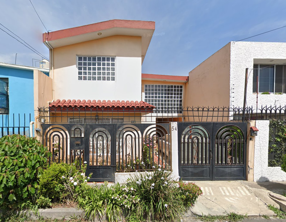 Casa en venta en Prados del Rosario, Azcapotzalco — foto 1 de 10