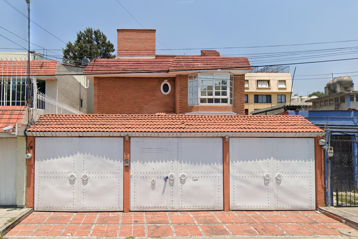 Casa en venta en Villa Lazaro Cardenas, Tlalpan — foto 1 de 10