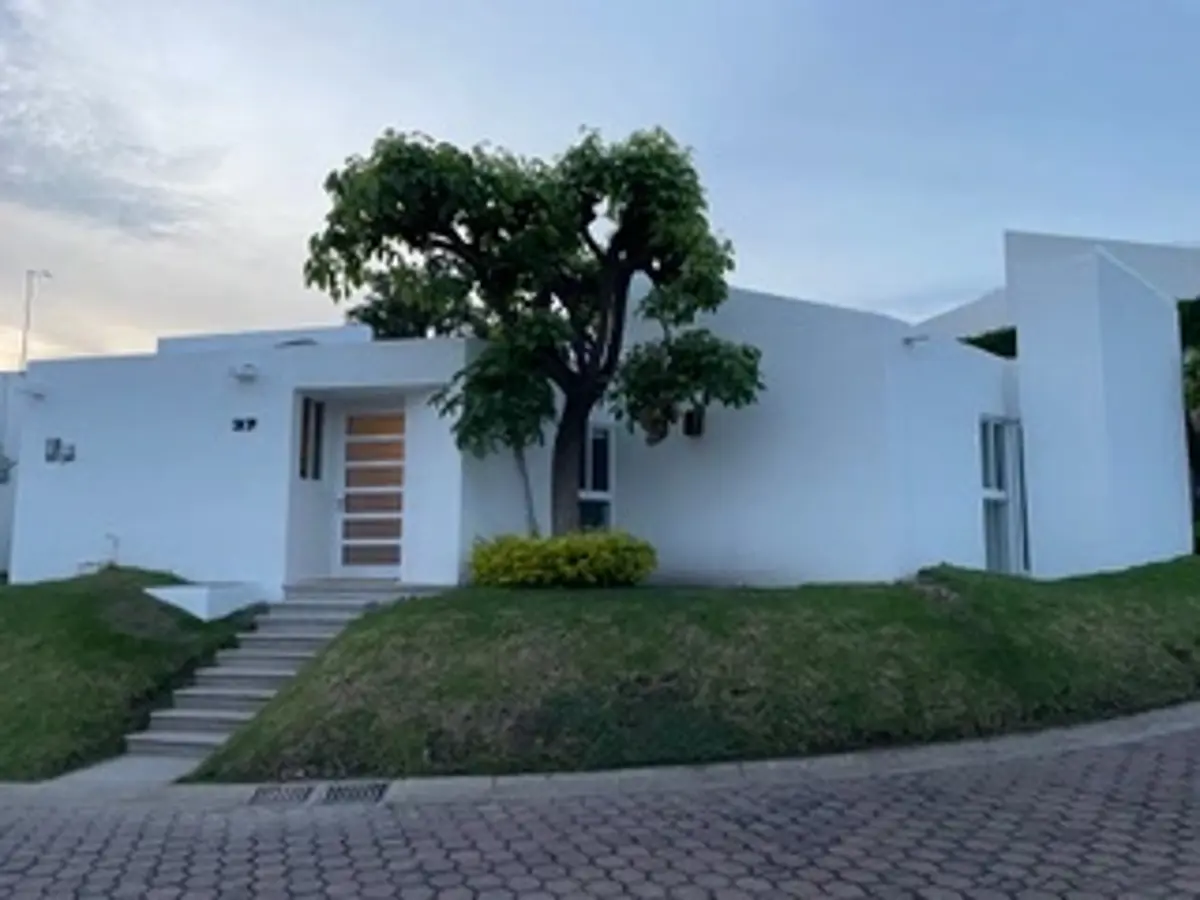Casa en venta en Colinas de Santa Fe, Xochitepec — foto 1 de 28