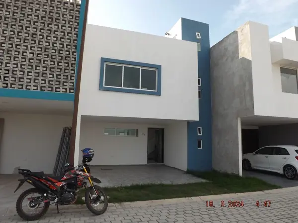 Casa en venta en San Bernardino Tlaxcalancingo, San Andrés Cholula — foto 2 de 23