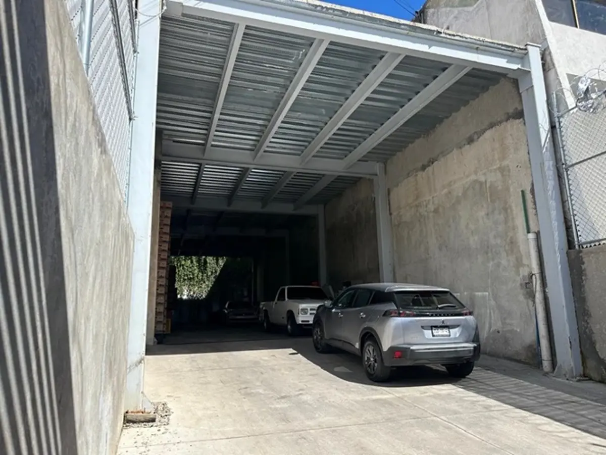 Bodega en renta en Country Club, Guadalajara — foto 1 de 6