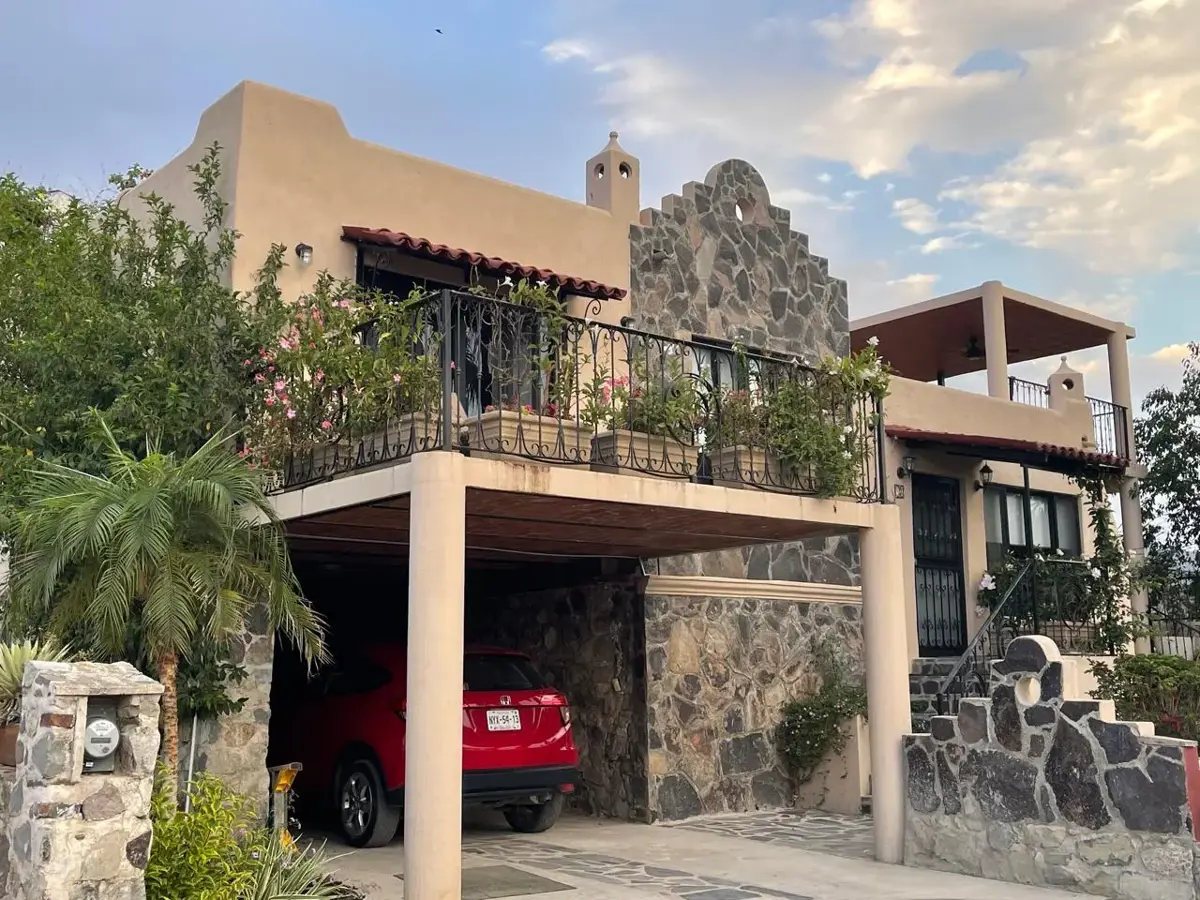 Casa en venta en San Juan Cosala, Jocotepec — foto 1 de 18