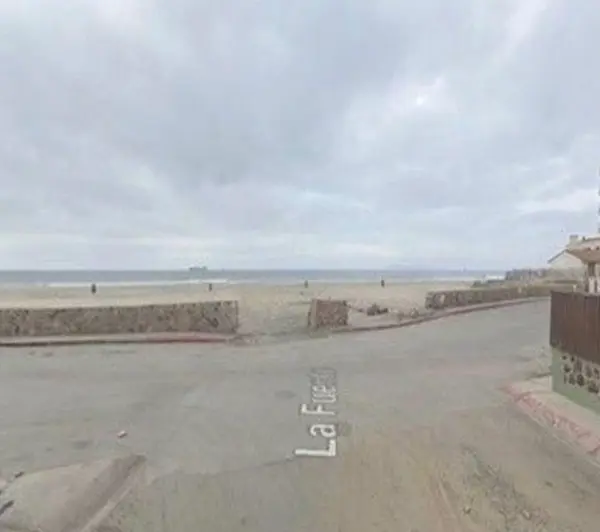 Casa en venta en La Fuente, Playas de Rosarito — foto 3 de 8