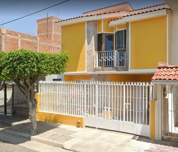Casa en venta en Jardines de Santa Isabel, Guadalajara — foto 3 de 11