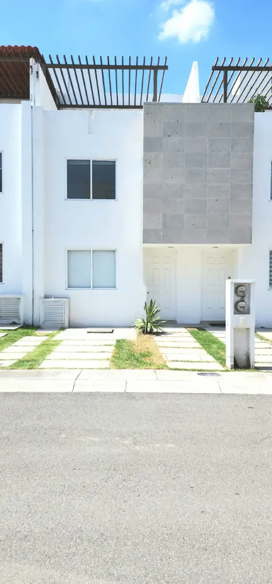 Casa en venta en Campestre Santa Patricia, Cuautlancingo — foto 1 de 32