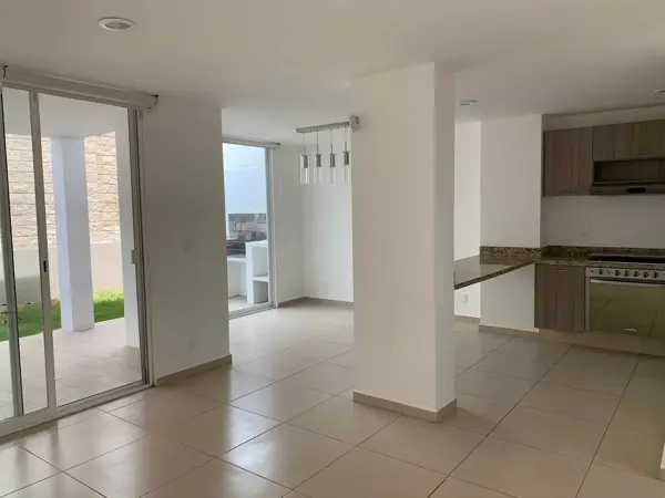 Casa en venta en Lomas de Angelópolis, San Andrés Cholula — foto 2 de 21