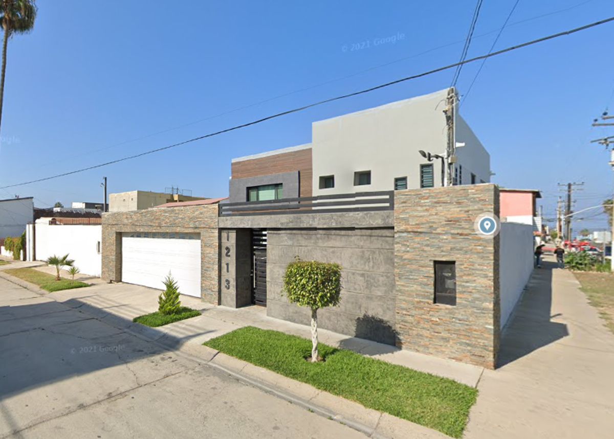 Casa en venta en Playas de Tijuana Sección Jardines, Tijuana — foto 1 de 9