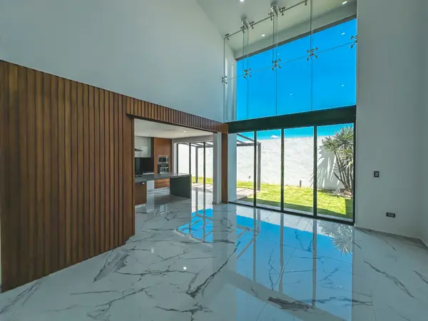 Casa en venta en Lomas de Angelópolis, Ocoyucan — foto 2 de 58