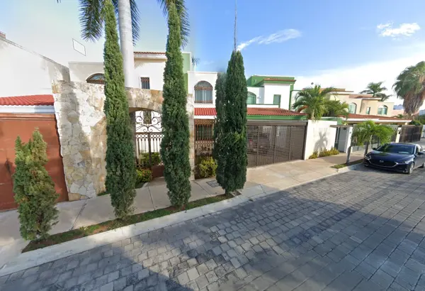 Casa en venta en Altabrisa, Mérida — foto 3 de 13