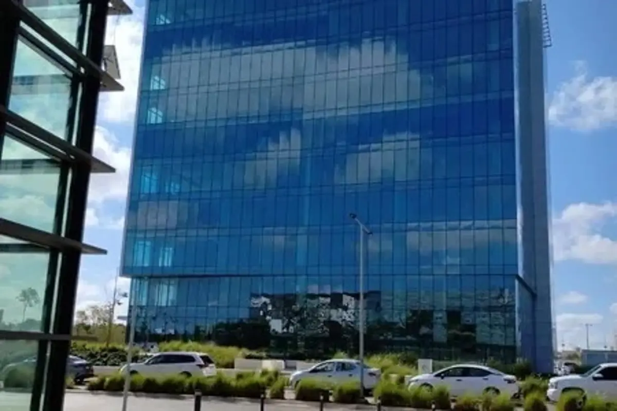 Oficina en renta en Vía Montejo, Mérida — foto 1 de 9