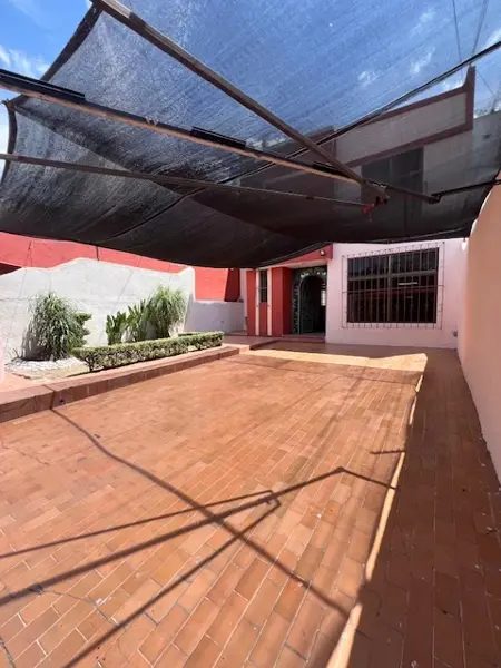Casa en venta en Prados del Mirador, Querétaro — foto 3 de 32