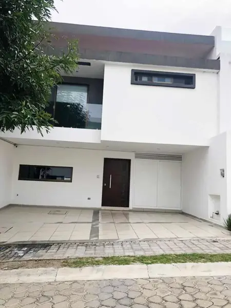 Casa en renta en Lomas de Angelópolis, San Andrés Cholula — foto 2 de 26
