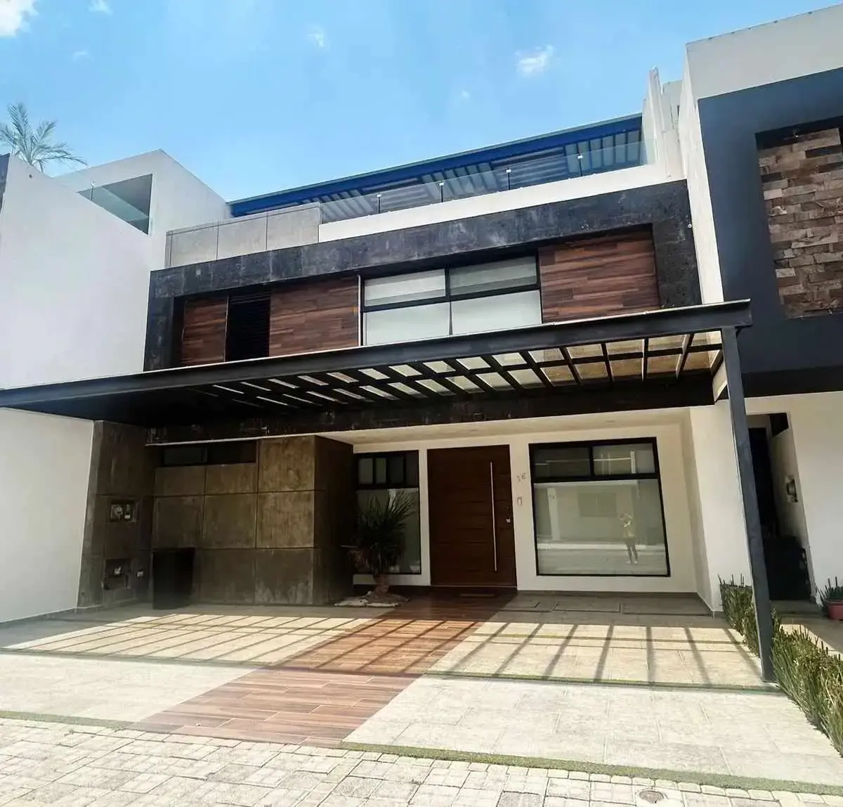 Casa en venta en Lomas de Angelópolis, San Andrés Cholula — foto 1 de 20