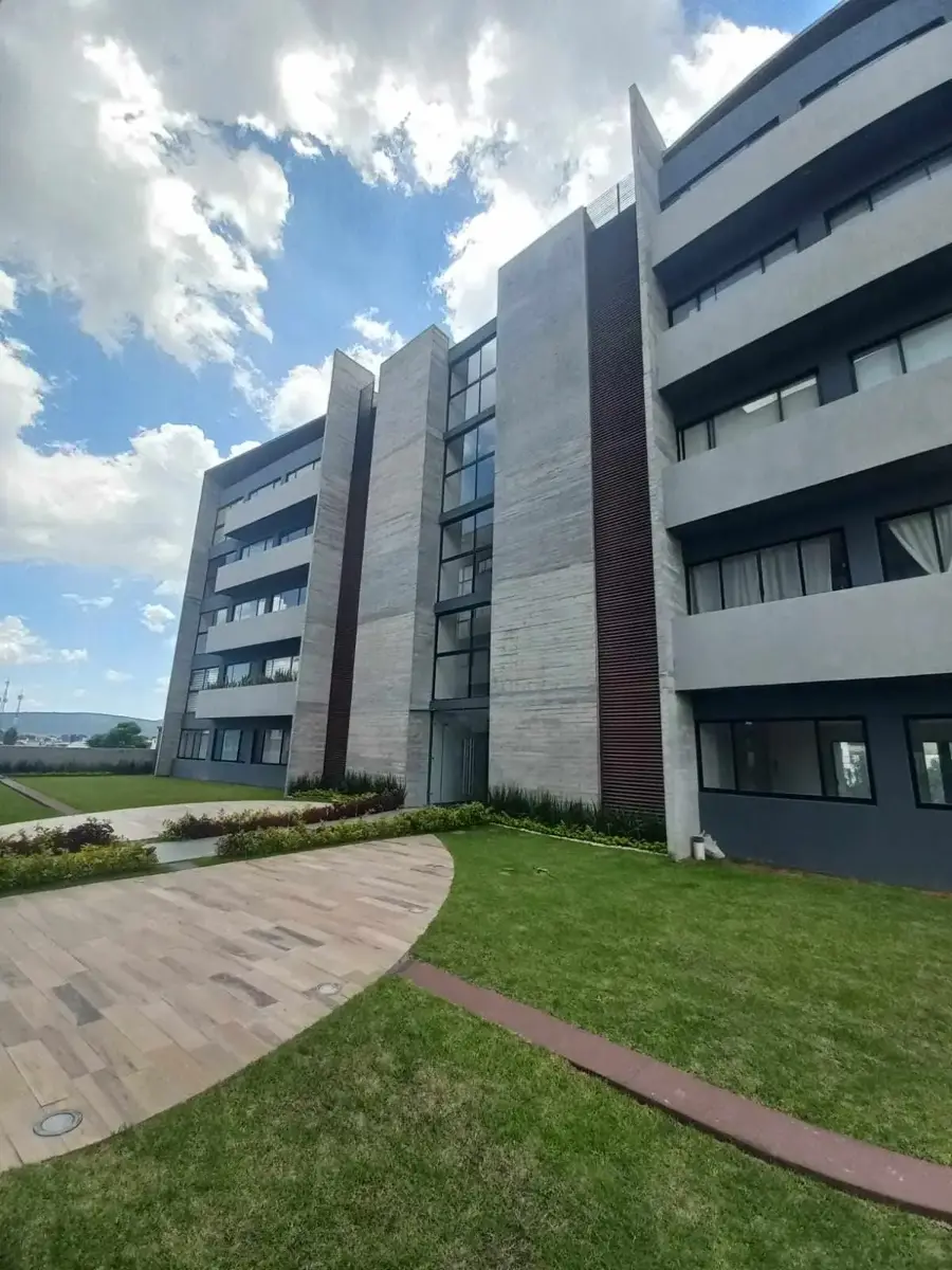Departamento en renta en Lomas de Angelópolis, San Andrés Cholula — foto 1 de 18