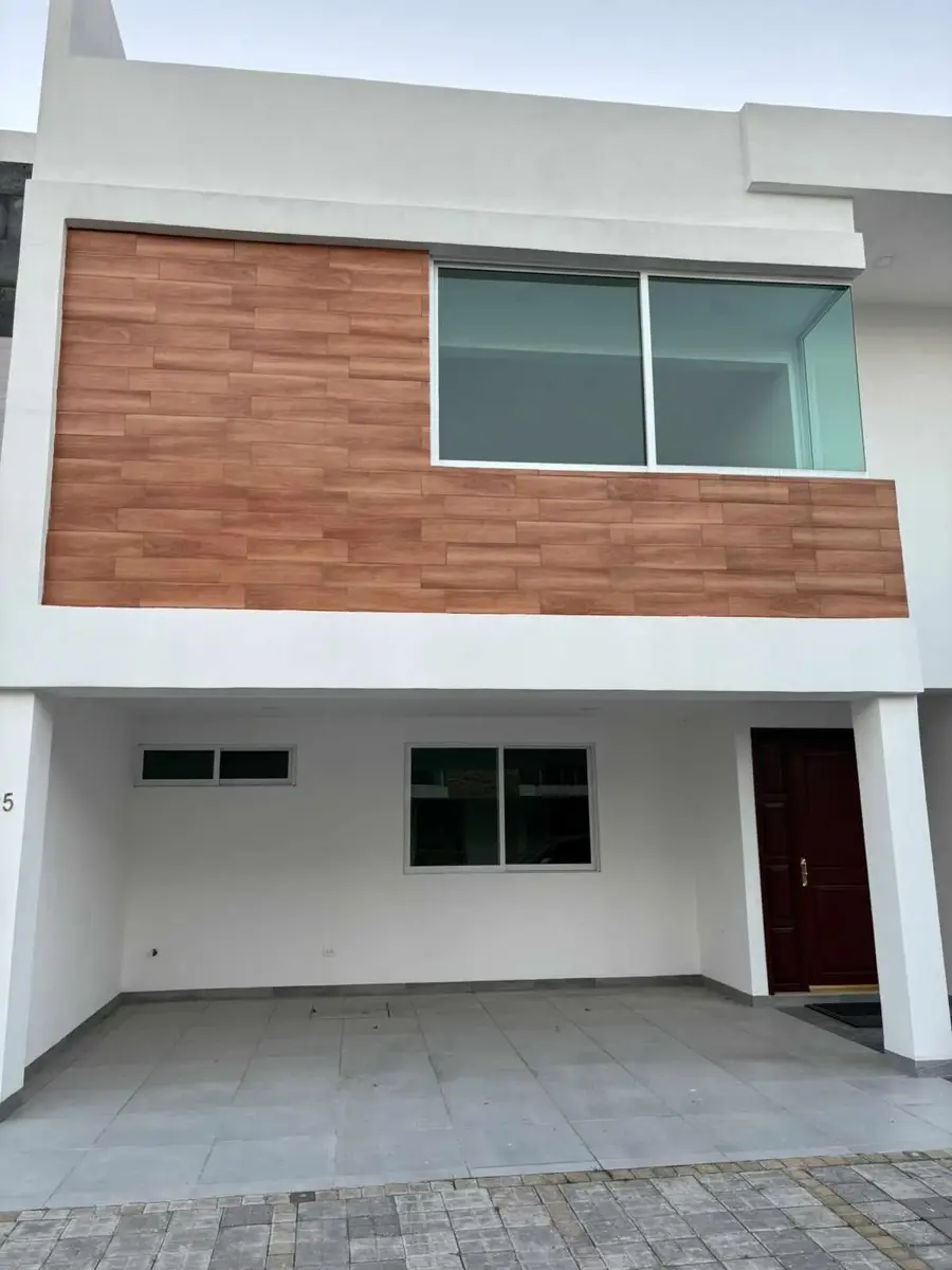 Casa en renta en Lomas de Angelópolis, San Andrés Cholula — foto 1 de 17