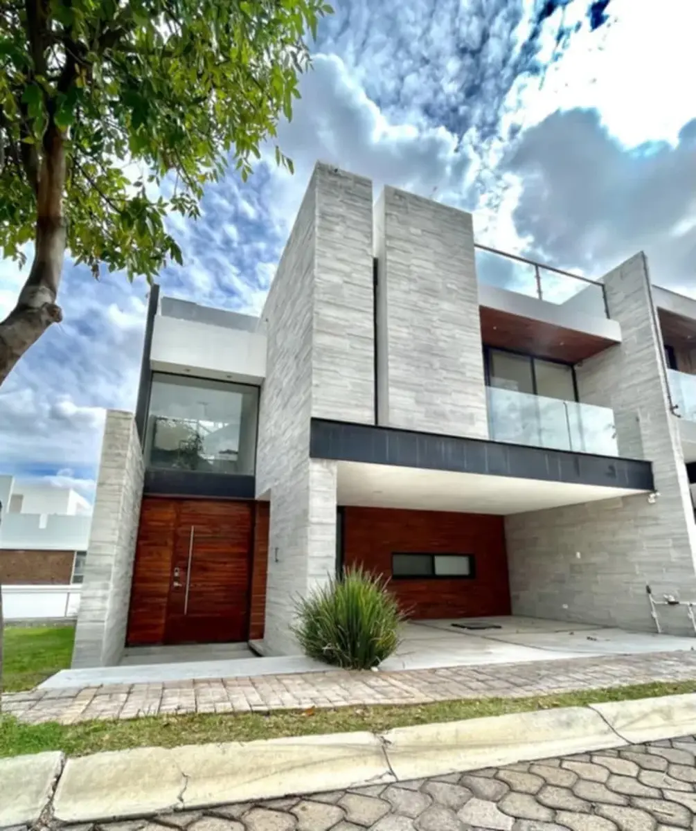 Casa en venta en Lomas de Angelópolis, San Andrés Cholula — foto 1 de 22