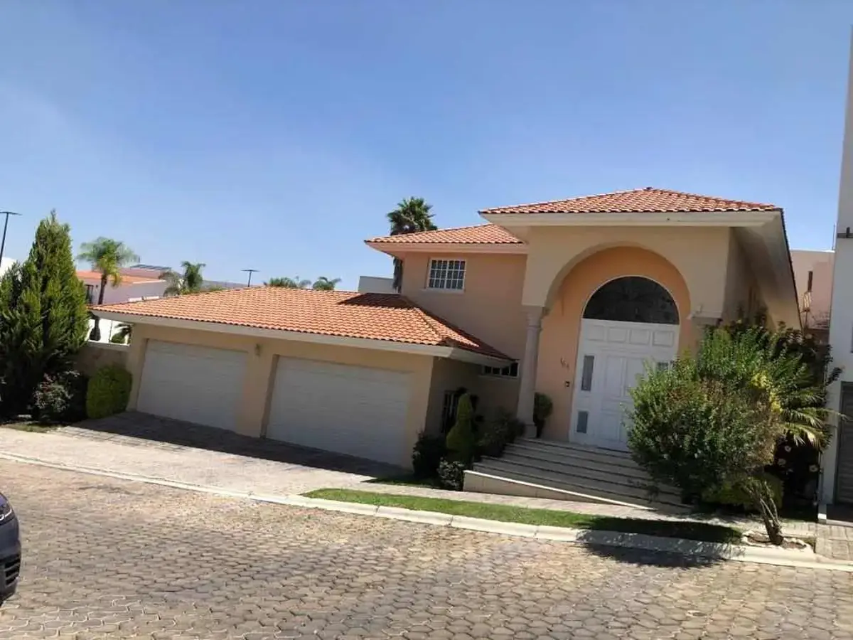 Casa en venta en Lomas de Angelópolis, San Andrés Cholula — foto 1 de 17