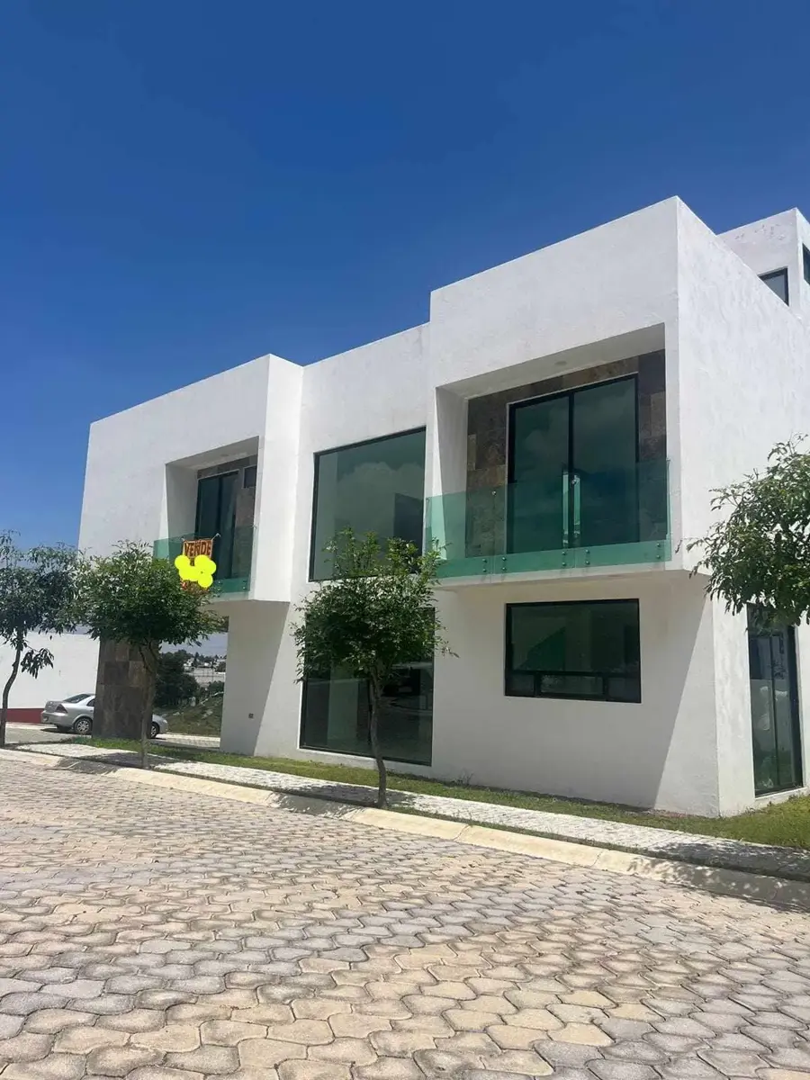 Casa en venta en Lomas de Angelópolis, San Andrés Cholula — foto 1 de 23