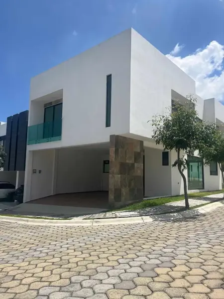 Casa en venta en Lomas de Angelópolis, San Andrés Cholula — foto 3 de 23