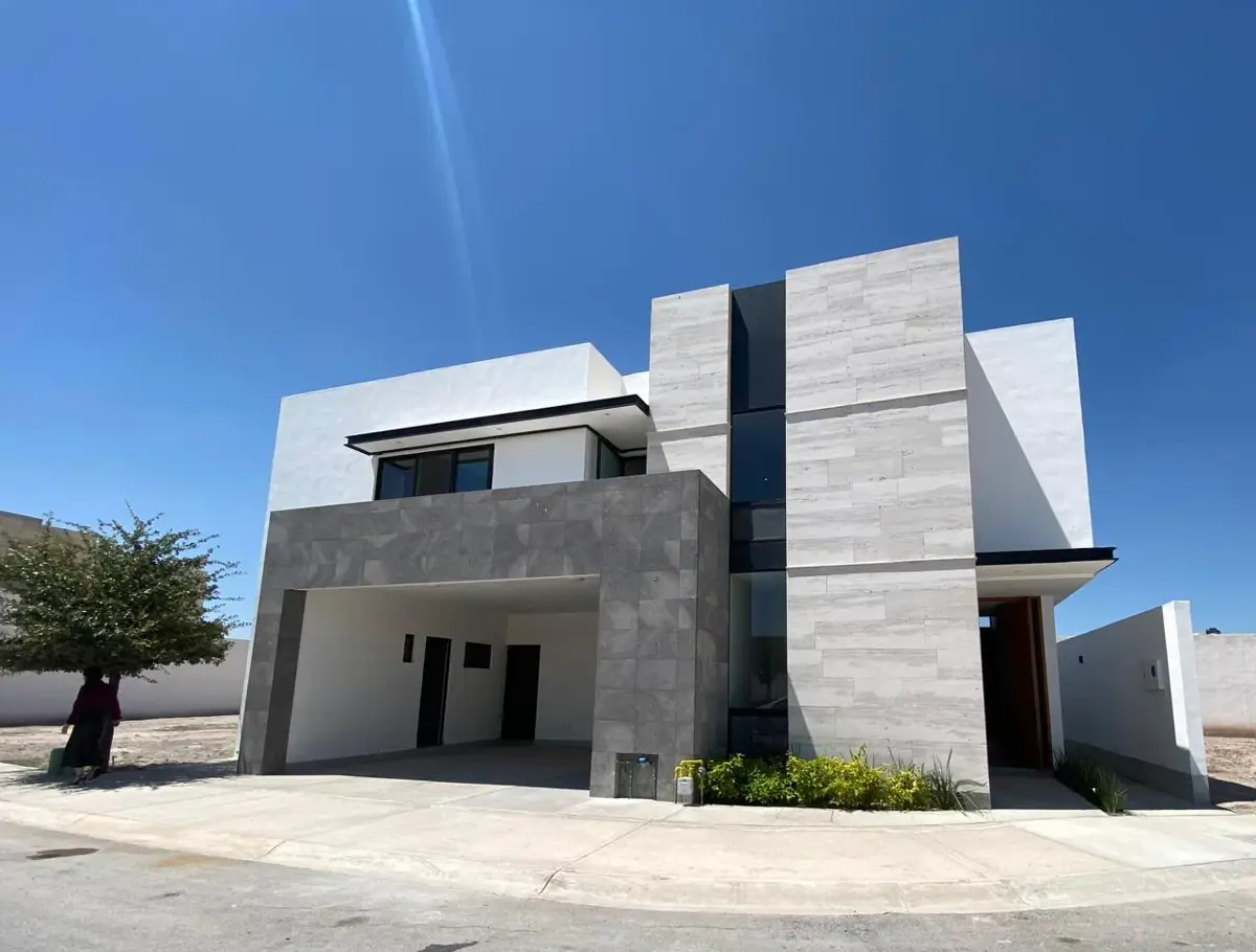 Casa en venta en Almeras, Torreón — foto 1 de 31