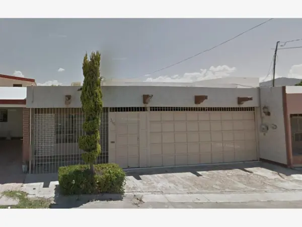 Casa en venta en Ampliación la Rosita, Torreón — foto 2 de 9