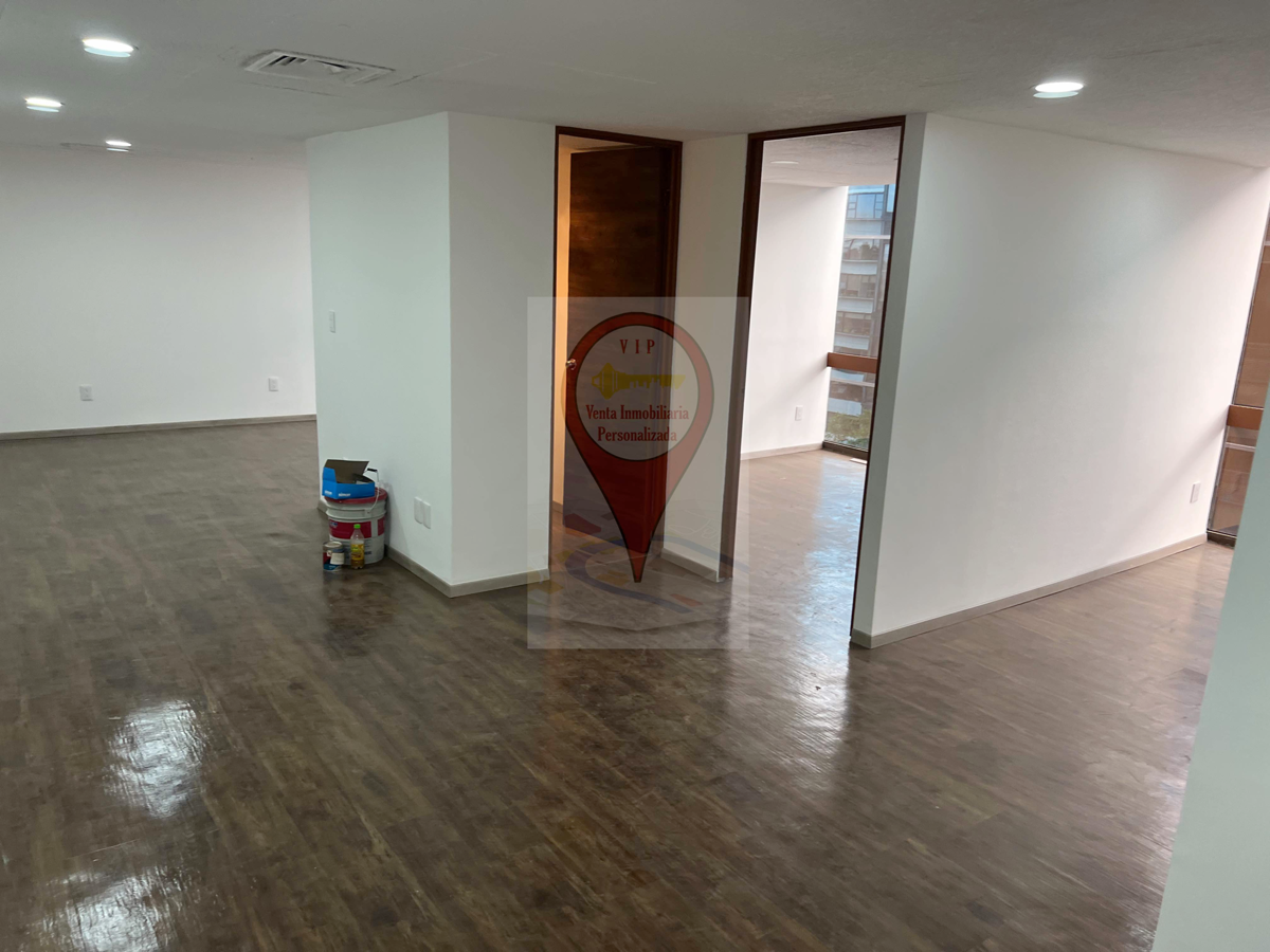 Oficina en venta en Bosque de las Lomas, Miguel Hidalgo — foto 1 de 7