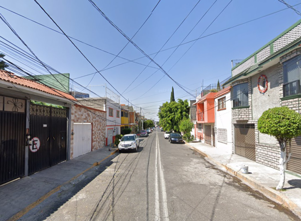 Casa en venta en Chalma la Barranca, Tlalnepantla de Baz — foto 2 de 14