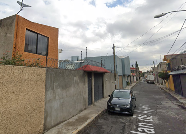 Casa en venta en San Lorenzo la Cebada, Xochimilco — foto 3 de 13