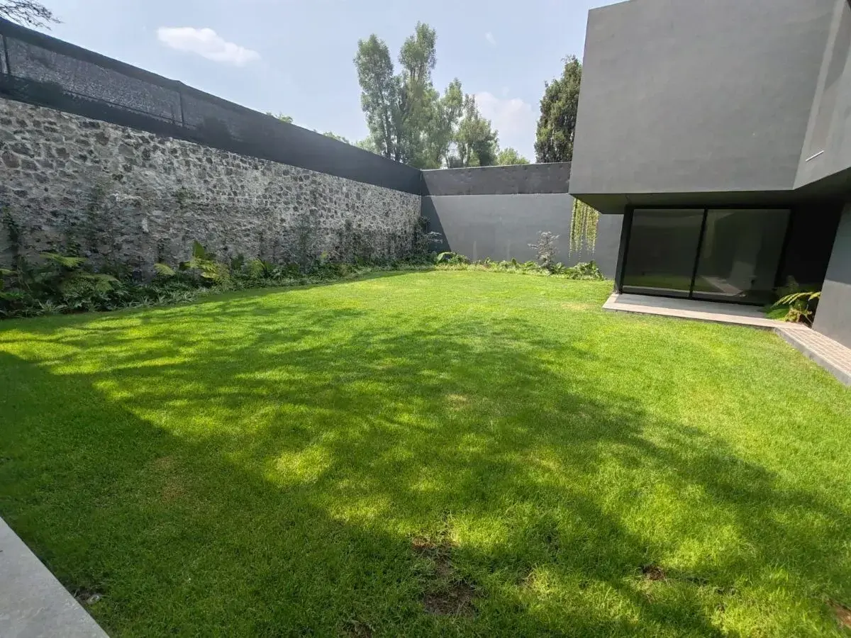 Casa en venta en Jardines del Pedregal, Álvaro Obregón — foto 1 de 46