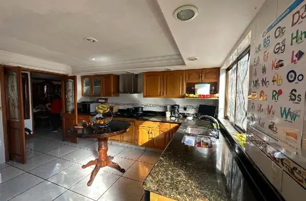 Casa en venta en El Alcázar (Casa Fuerte), Tlajomulco de Zúñiga — foto 3 de 12