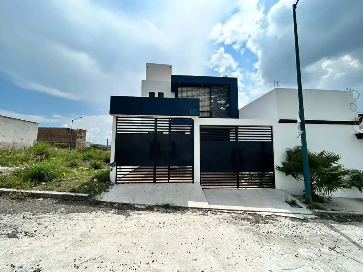 Casa en venta en Los Olivos, Morelia — foto 1 de 24