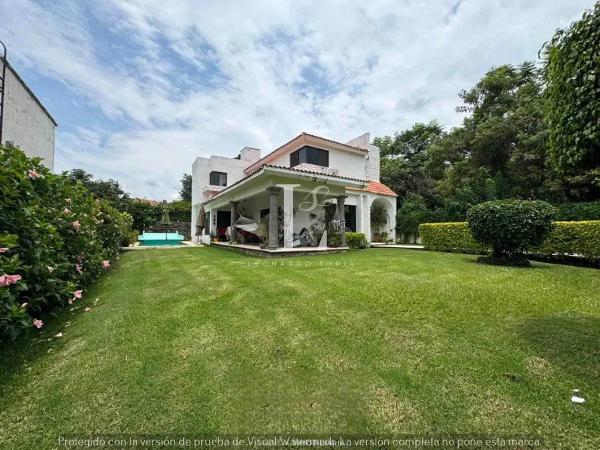 Casa en venta en Lomas de Cocoyoc, Atlatlahucan — foto 1 de 9