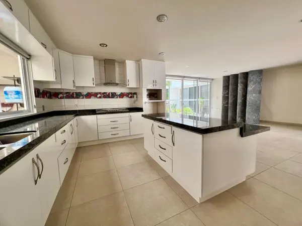 Casa en venta en Lomas de Angelópolis, San Andrés Cholula — foto 2 de 21
