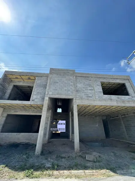 Casa en venta en San José Residencial, Saltillo — foto 2 de 6