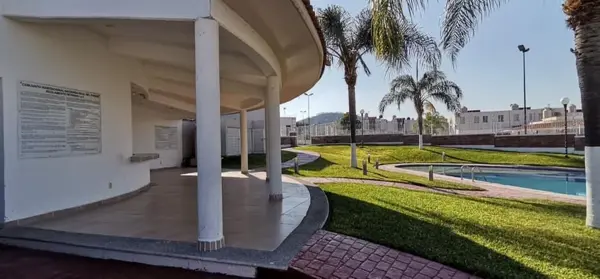 Casa en venta en Los Laureles, Xochitepec — foto 2 de 14