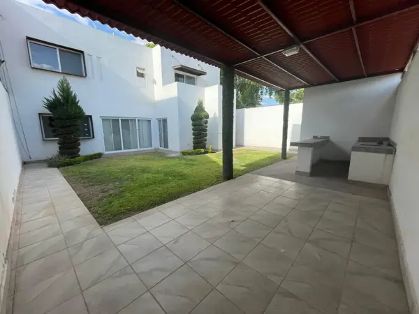 Casa en renta en Las Trojes, Torreón — foto 3 de 14