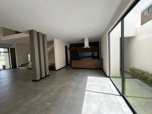 Casa en venta en Rincón de la Montaña, Morelia — foto 2 de 24