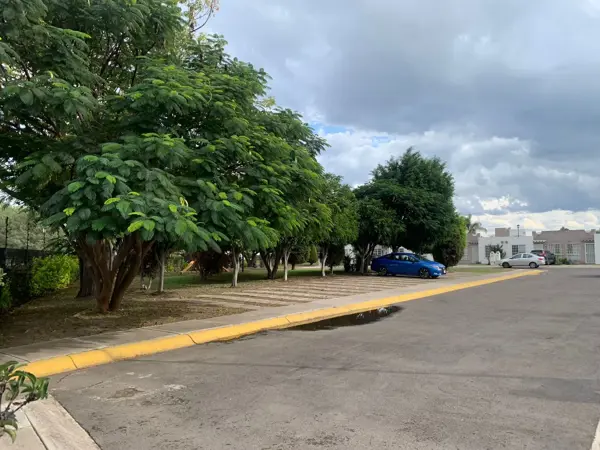 Casa en venta en Paseos del Bosque, Corregidora — foto 2 de 8